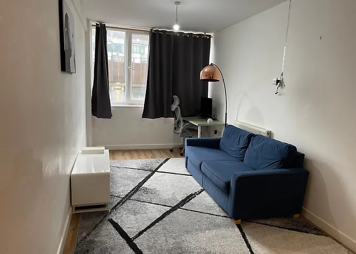 Central Southsea Apartment